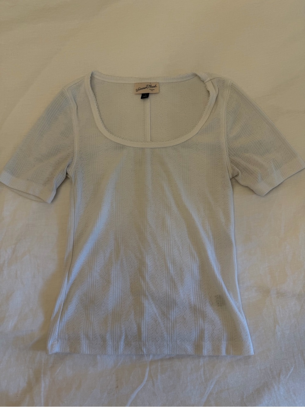 Universal Thread White Short Sleeve Scoop Neck Top